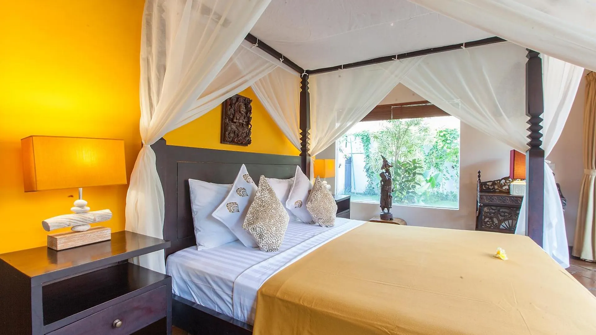 Intimate Villa In Seminyak  Seminyak (Bali)