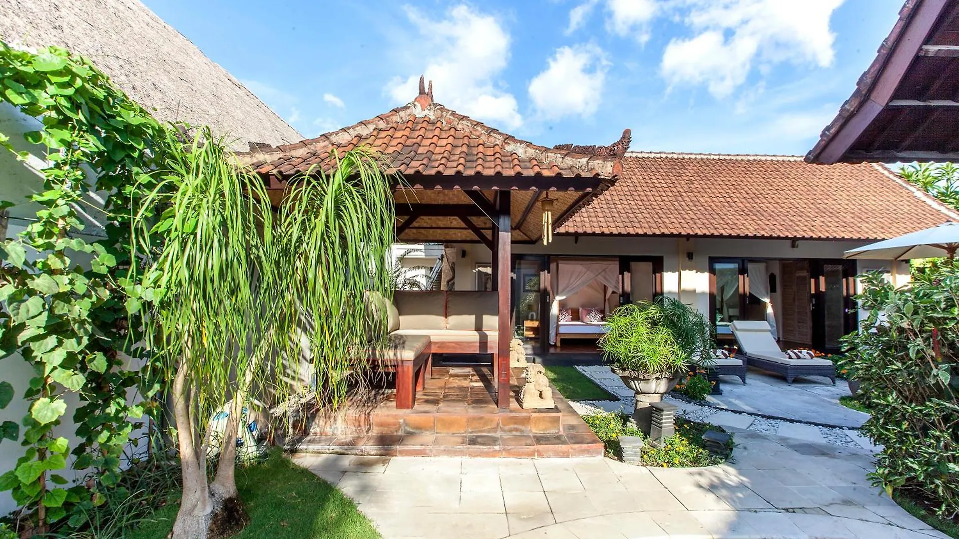 Intimate Villa In Seminyak Indonesia